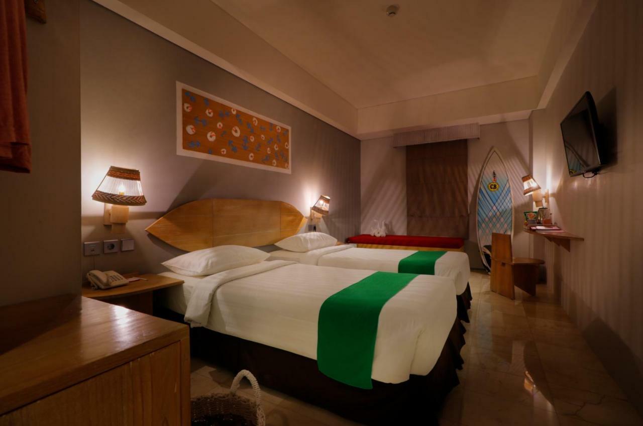 Koa D Surfer Hotel Canggu  Exterior photo